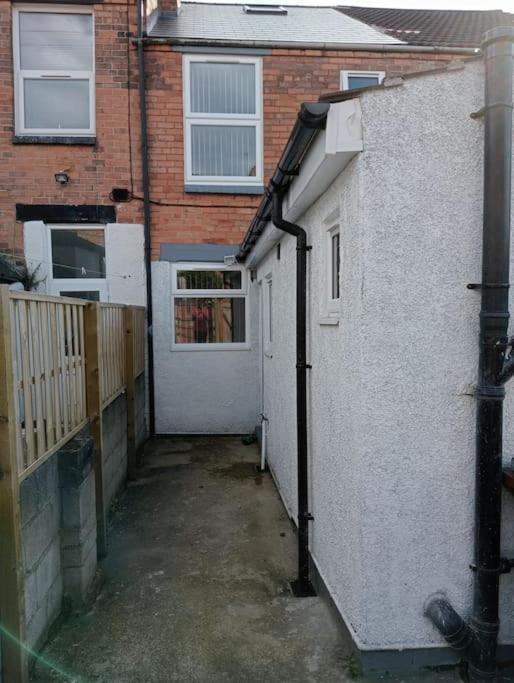 Roovi'S Nest Villa Nottingham Exterior foto